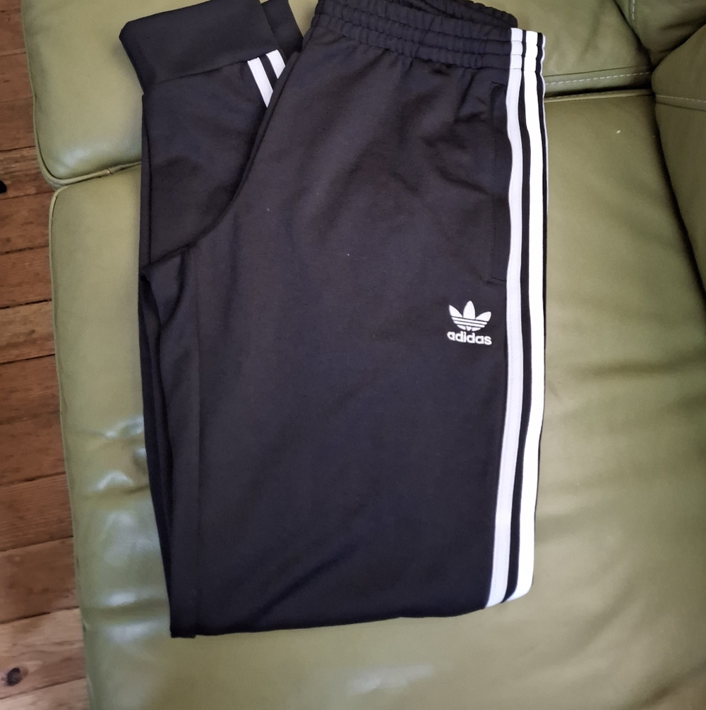 Adidas Originals Men Black Joggers with White Stripes sz Medium New